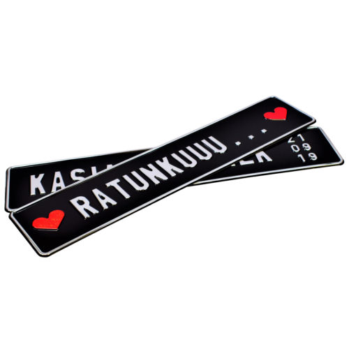 Ślubne tablice rejestracyjne Ratunku….